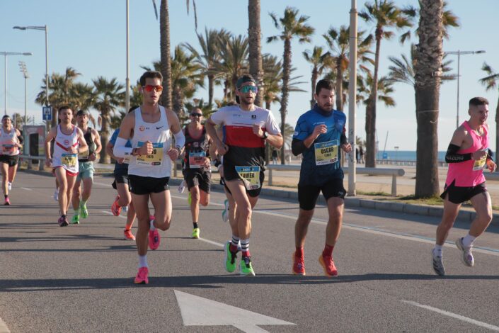 RUNNING & TRAIL RUNNING & TRAIL